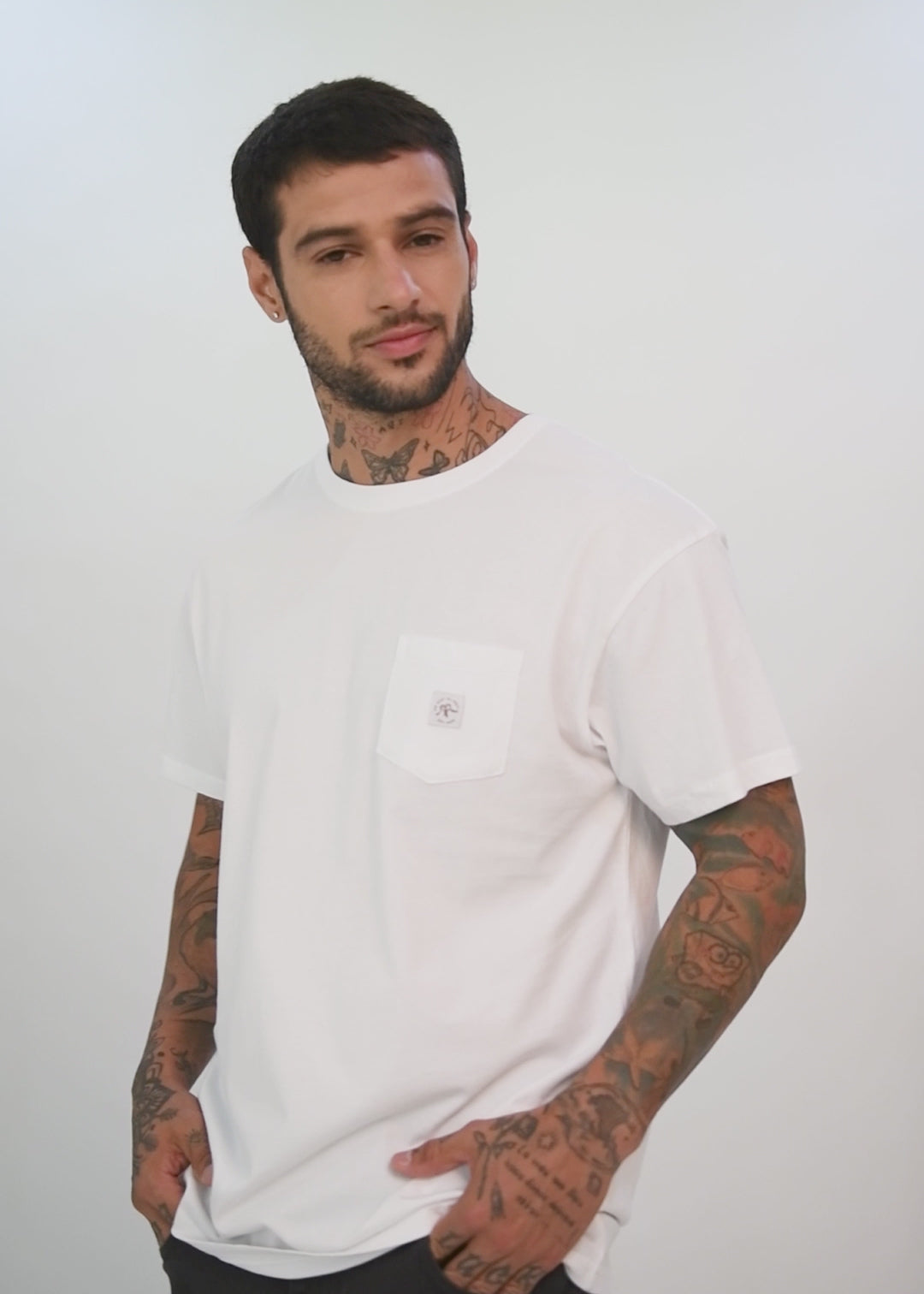 Polera Clásica Daily Hombre Lavender #Color_Blanco