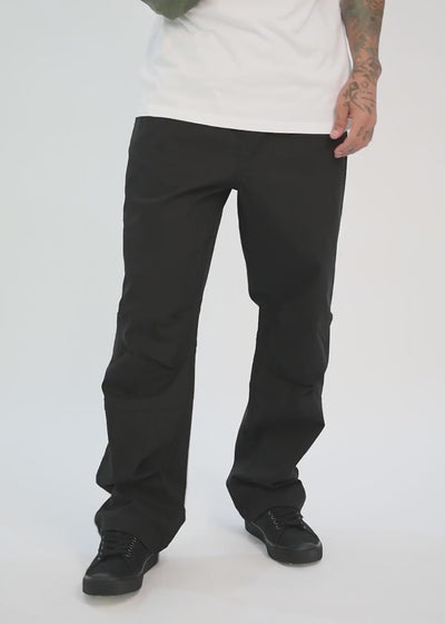 Pantalón Recto Nylon Yaka Relaxed Hombre Black #Color_Negro