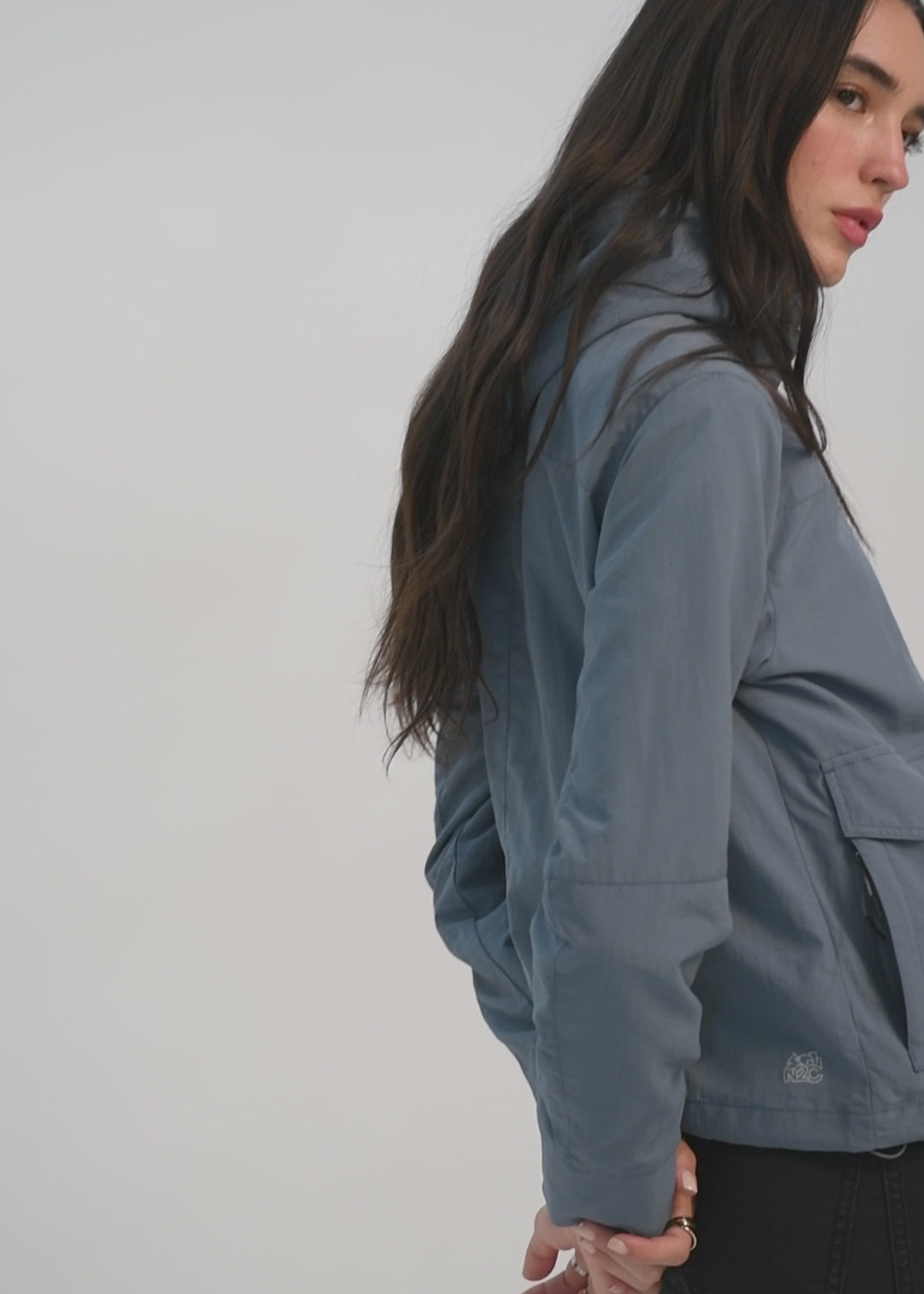 Chaqueta Cortaviento Con Cierre Nylon Mujer Azul #Color_Azul