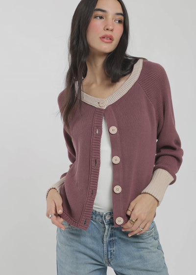 Cardigan Tejido Contratono Mujer Light Gray #Color_Cherry