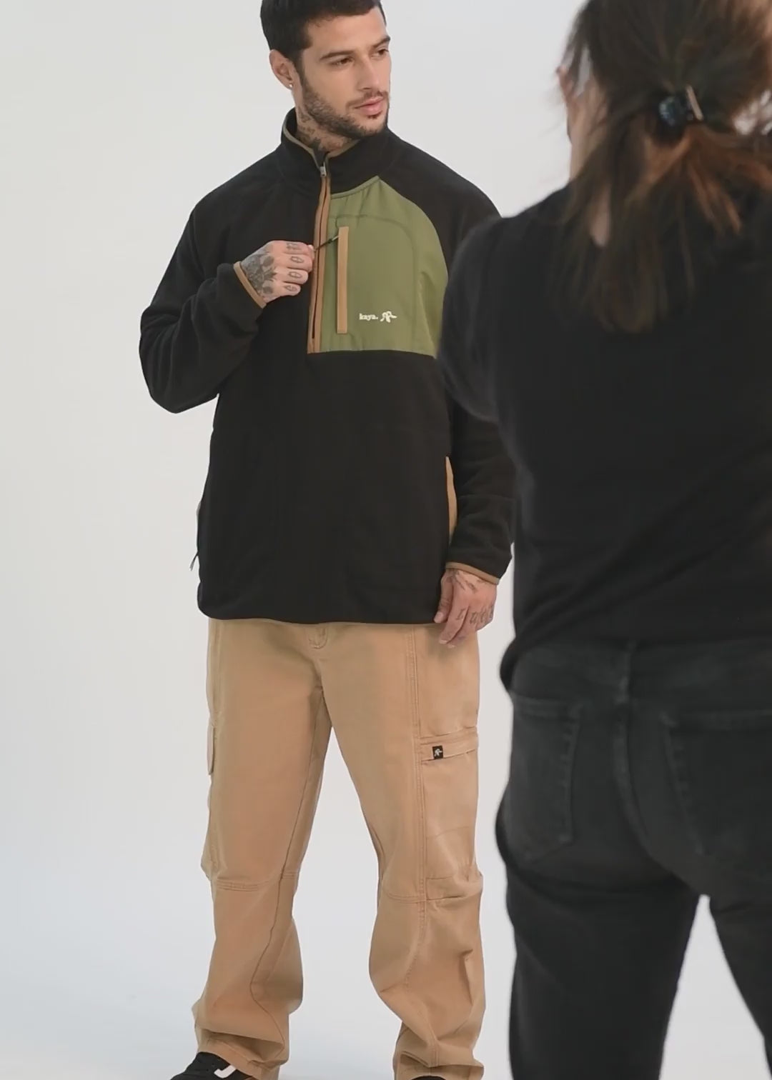 Polar Medio Cierre Retro Hombre Black #Color_Negro