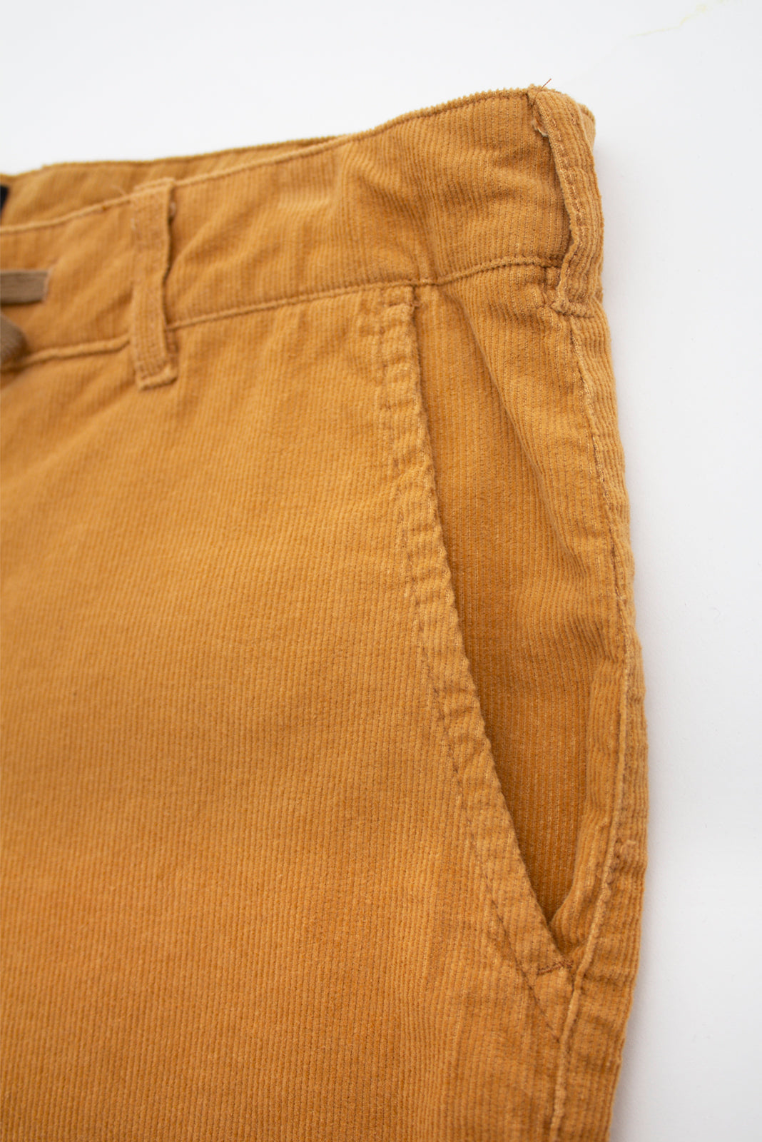 SHORT COTELÉ CAMEL
